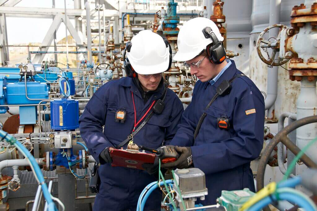 Oil & Gas Industry Application uses and supporting gas detectors