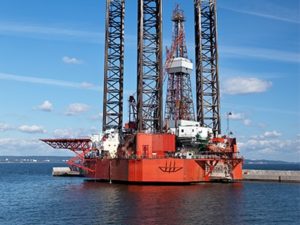oil_rig_gas_and_leak_detection